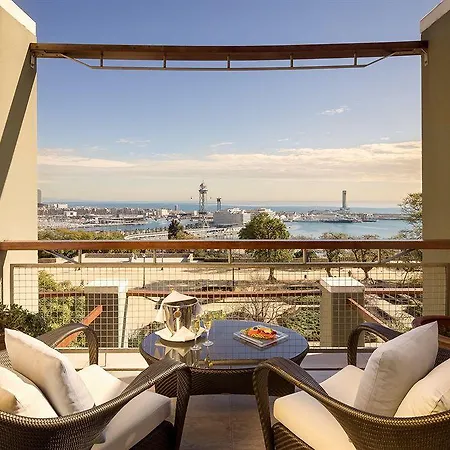 Miramar Hotel