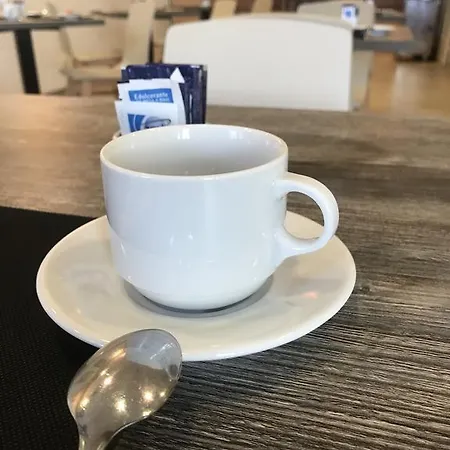 巴达洛纳米拉玛酒店 酒店
